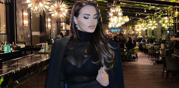 Tany Vander a recunoscut cum face fata geloziei si a explicat de ce nu trebuie sa te uiti in telefonul iubitului tau: „Am avut o experienta neplacuta” - VIDEO Tany Vander a recunoscut cum face fata geloziei si a explicat de ce nu trebuie sa te uiti in telefonul iubitului tau: „Am avut o experienta neplacuta” - VIDEO