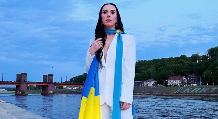 Pentru prima data de cand a inceput razboiul, interpreta Jamala a iesit la plimbare cu fiii sai: „Sunt atat de fericiti...” - FOTO Pentru prima data de cand a inceput razboiul, interpreta Jamala a iesit la plimbare cu fiii sai: „Sunt atat de fericiti...” - FOTO