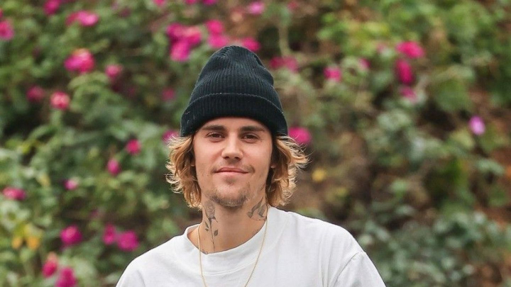 Justin Bieber isi amana concertele din cauza unei boli misterioase: „Se inrautateste” Justin Bieber isi amana concertele din cauza unei boli misterioase: „Se inrautateste”