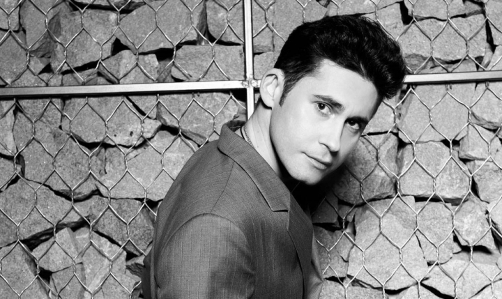 Vesti ingrijoratoare despre Dan Balan! Artistul este in doliu si a intreprins mai multe actiuni care au lasat multe semne de intrebare publicului - FOTO Vesti ingrijoratoare despre Dan Balan! Artistul este in doliu si a intreprins mai multe actiuni care au lasat multe semne de intrebare publicului - FOTO