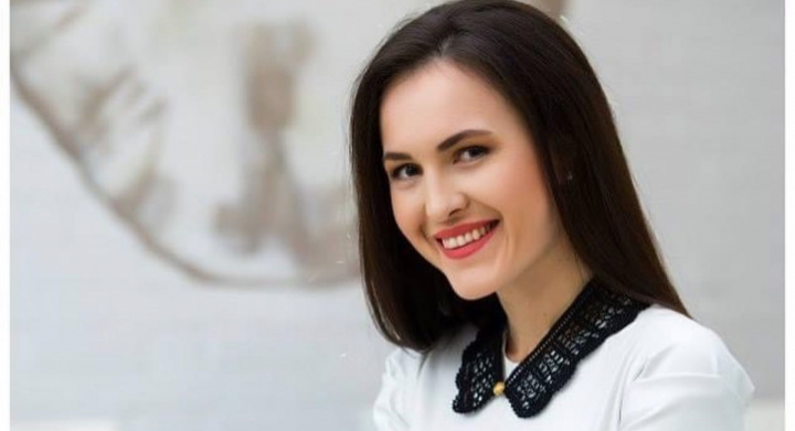 Vera Nastasiu si-a sumarizat toate cunostintele si a gandit o noua platforma online! Afla ce sectiuni importante va include aceasta, dar si activitatile in care vor fi implicati copii, adolescenti, adulti, jurnalisti si persoane publice - VIDEO