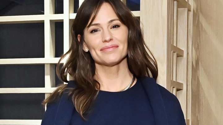 Jennifer Garner, de nerecunoscut fara machiaj pe strazile din Los Angeles - FOTO Jennifer Garner, de nerecunoscut fara machiaj pe strazile din Los Angeles - FOTO
