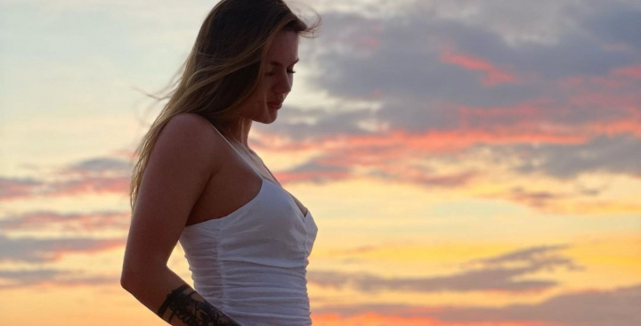 Cristina Scarlevschi profita la maxim de perioada sarcinii! Graviduta momentului se afla pe o insula superba din Grecia si a reusit sa surprinda imagini spectaculoase de acolo - FOTO/VIDEO Cristina Scarlevschi profita la maxim de perioada sarcinii! Graviduta momentului se afla pe o insula superba din Grecia si a reusit sa surprinda imagini spectaculoase de acolo - FOTO/VIDEO