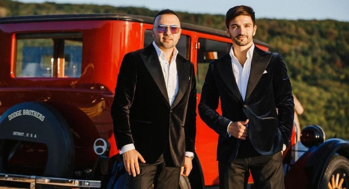 „Este hitul acestei veri!” Trupa Akord vine cu o melodie noua in limba rusa pentru publicul sau: „Sa fie soare, ploaie, vara si iubire!” - VIDEO „Este hitul acestei veri!” Trupa Akord vine cu o melodie noua in limba rusa pentru publicul sau: „Sa fie soare, ploaie, vara si iubire!” - VIDEO