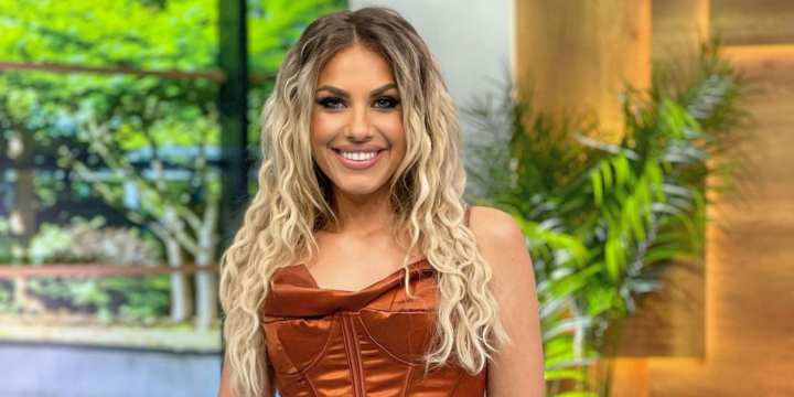 Amna, momente de panica. Artista si-a pierdut baietelul
