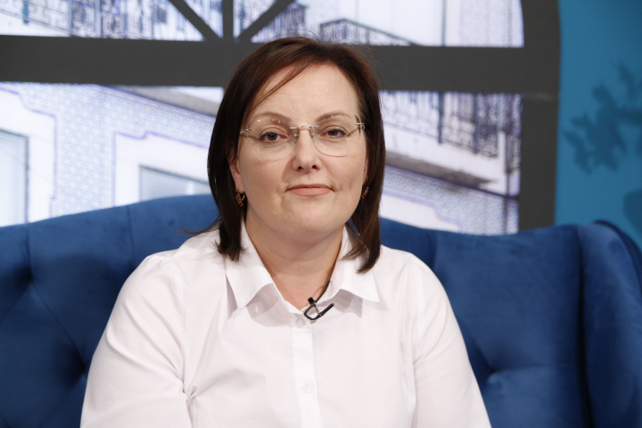 Esti predispusa sa duci o sarcina cu risc? Afla de la managerul maternitatii Medpark, Corina Cardaniuc cand trebuie sa aiba loc prima vizita la medic: „Niciodata in viata nu faci atatea vizite la medic ca in timpul sarcinii” - VIDEO Esti predispusa sa duci o sarcina cu risc? Afla de la managerul maternitatii Medpark, Corina Cardaniuc cand trebuie sa aiba loc prima vizita la medic: „Niciodata in viata nu faci atatea vizite la medic ca in timpul sarcinii” - VIDEO