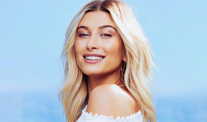 Vrei sa arati ca o adevarata papusa Barbie? Hailey Bieber iti prezinta cel mai potrivit look in acest sens - FOTO Vrei sa arati ca o adevarata papusa Barbie? Hailey Bieber iti prezinta cel mai potrivit look in acest sens - FOTO
