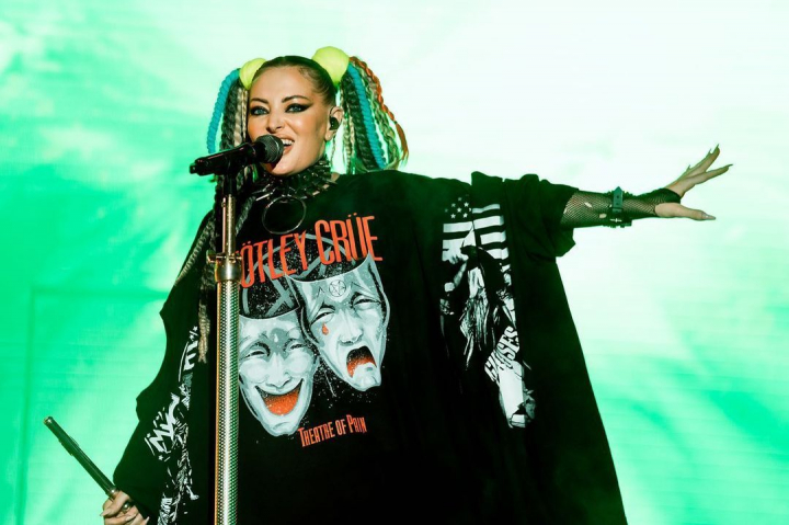 Delia este insarcinata? Reactie in direct: „E fata...” - VIDEO