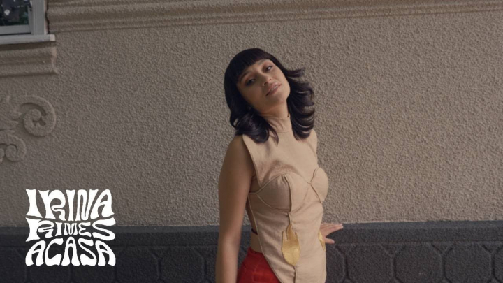 Pana la lacrimi! Irina Rimes a lansat o piesa profunda, filmata in casa copilariei sale si alaturi de rudele de la Floresti. Vezi cum suna versurile, dar si imaginile emotionante surprinse - VIDEO Pana la lacrimi! Irina Rimes a lansat o piesa profunda, filmata in casa copilariei sale si alaturi de rudele de la Floresti. Vezi cum suna versurile, dar si imaginile emotionante surprinse - VIDEO