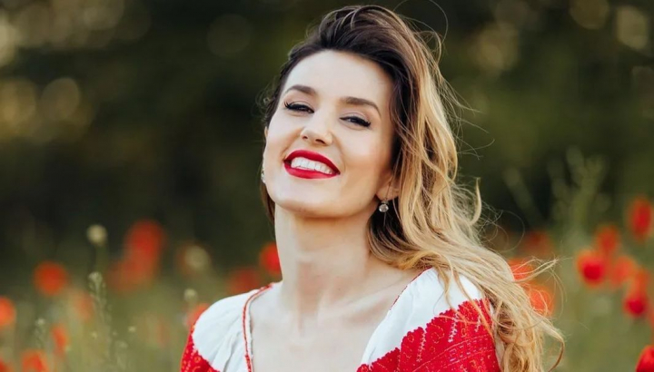 Acum 7 ani, Tatiana Heghea si-a organizat petrecerea burlacitelor! Interpreta a publicat pe Instagram o imagine rara din acea zi - FOTO Acum 7 ani, Tatiana Heghea si-a organizat petrecerea burlacitelor! Interpreta a publicat pe Instagram o imagine rara din acea zi - FOTO