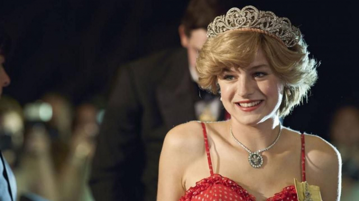 Actrita care a jucat-o pe Printesa Diana in serialul „The Crown” a cerut sa fie numita „ei”: „Dupa parerea mea, genul nu este ceva...”