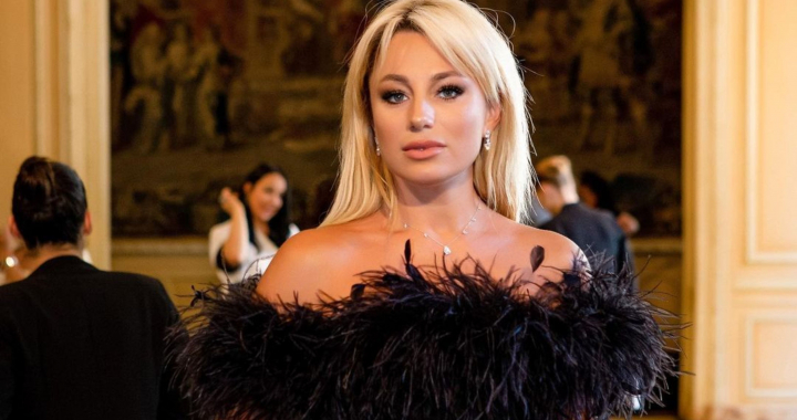 Lady in red! Vezi cum a fost surprinsa interpreta Natalia Gordienko pe strazile din Paris, dar si anuntul important pe care l-a facut - FOTO/VIDEO
Lady in red! Vezi cum a fost surprinsa interpreta Natalia Gordienko pe strazile din Paris, dar si anuntul important pe care l-a facut - FOTO/VIDEO