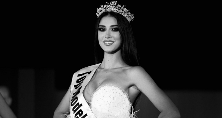 Moldoveanca Milena Munteanu si-a realizat visul si a castigat titlul de Top Model Romania 2022! Ce spune tanara despre emotiile sale din cadrul concursului si ce planuri are pe viitor: „Sunt mandra ca am adus acest titlu la noi in tara!” - INTERVIU Moldoveanca Milena Munteanu si-a realizat visul si a castigat titlul de Top Model Romania 2022! Ce spune tanara despre emotiile sale din cadrul concursului si ce planuri are pe viitor: „Sunt mandra ca am adus acest titlu la noi in tara!” - INTERVIU