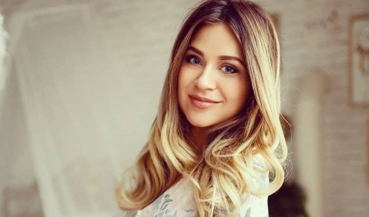 Vlada Mardari - fata tatei! Ce felicitare emotionanta i-a dedicat prezentatoarea PRO TV tatalui ei si cum s-au fotografiat cei doi: „Este cel mai mare sustinator al meu, un tata grijuliu si un familist convins.” - FOTO Vlada Mardari - fata tatei! Ce felicitare emotionanta i-a dedicat prezentatoarea PRO TV tatalui ei si cum s-au fotografiat cei doi: „Este cel mai mare sustinator al meu, un tata grijuliu si un familist convins.” - FOTO