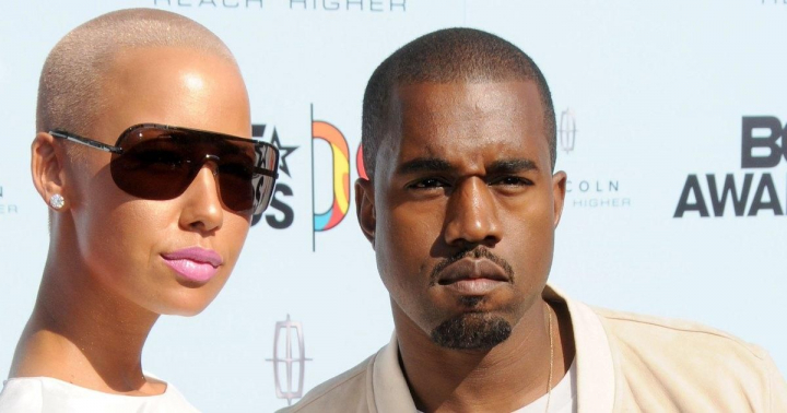 Amber Rose il considera pe Kanye West „un tiran”! Vezi ce destainuiri a facut femeia despre fostul sau logodnic, dar si de ce ii da dreptate lui Kim Kardashian - FOTO Amber Rose il considera pe Kanye West „un tiran”! Vezi ce destainuiri a facut femeia despre fostul sau logodnic, dar si de ce ii da dreptate lui Kim Kardashian - FOTO
