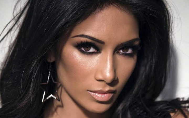 Nicole Scherzinger a fost ceruta pentru prima data in casatorie! Vezi ce spune presa internationala despre marele eveniment - FOTO Nicole Scherzinger a fost ceruta pentru prima data in casatorie! Vezi ce spune presa internationala despre marele eveniment - FOTO