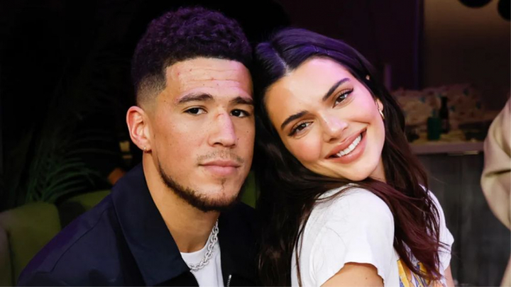 Kendall Jenner s-a impacat cu fostul sau iubit, Devin Booker: „Au decis sa-si continue relatia” Kendall Jenner s-a impacat cu fostul sau iubit, Devin Booker: „Au decis sa-si continue relatia”