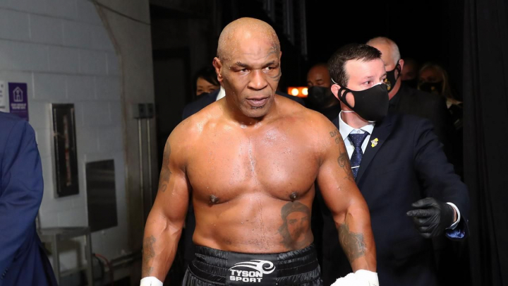 Legenda boxului Mike Tyson este convins ca va muri „foarte curand”. Ce declaratii a facut vedeta - VIDEO Legenda boxului Mike Tyson este convins ca va muri „foarte curand”. Ce declaratii a facut vedeta - VIDEO
