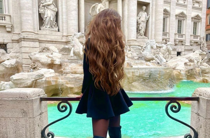 „Miss Moscova 2022” - criticata de catre internauti! Vezi cum arata tanara: „Si-a depus sufletul si trupul...” - FOTO „Miss Moscova 2022” - criticata de catre internauti! Vezi cum arata tanara: „Si-a depus sufletul si trupul...” - FOTO