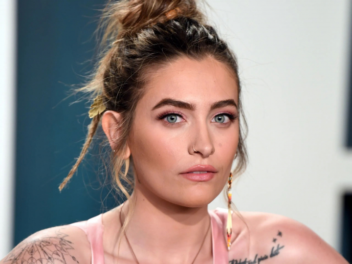 Paris Jackson este imaginea celei mai recente campanii a lui Kim Kardashian. Fiica lui Michael Jackson are o multime de tatuaje la 24 de ani - FOTO Paris Jackson este imaginea celei mai recente campanii a lui Kim Kardashian. Fiica lui Michael Jackson are o multime de tatuaje la 24 de ani - FOTO