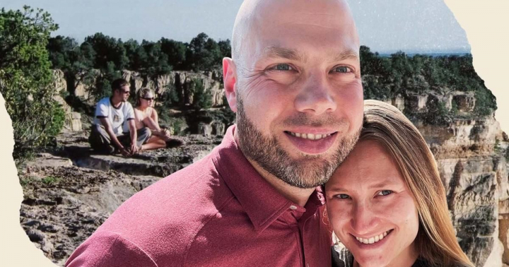 Sufletele pereche exista! S-au cunoscut in adolescenta la Marele Canion, iar sapte ani mai tarziu s-au reintalnit si s-au indragostit Sufletele pereche exista! S-au cunoscut in adolescenta la Marele Canion, iar sapte ani mai tarziu s-au reintalnit si s-au indragostit