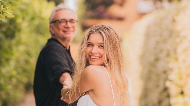 „Totul s-a schimbat in jurul meu”! Ce postare a publicat Vera Brejneva in mediul online dupa ce s-a presupus ca divorteaza de Konstantin Meladze - FOTO „Totul s-a schimbat in jurul meu”! Ce postare a publicat Vera Brejneva in mediul online dupa ce s-a presupus ca divorteaza de Konstantin Meladze - FOTO