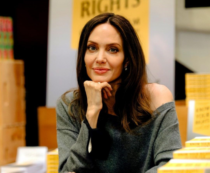 La ce scoala va studia Zahara, fiica Angelinei Jolie si a lui Brad Pitt. „Este un loc cu adevarat special” La ce scoala va studia Zahara, fiica Angelinei Jolie si a lui Brad Pitt. „Este un loc cu adevarat special”