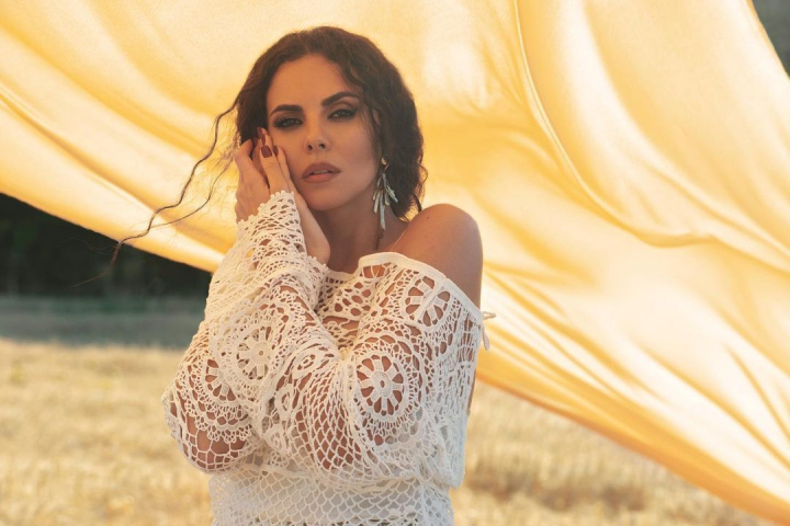 Pentru prima data de la inceputul razboiului, Nastya Kamenskih s-a intors in Ucraina: „Cele mai dulci mere sunt doar acasa” - FOTO Pentru prima data de la inceputul razboiului, Nastya Kamenskih s-a intors in Ucraina: „Cele mai dulci mere sunt doar acasa” - FOTO