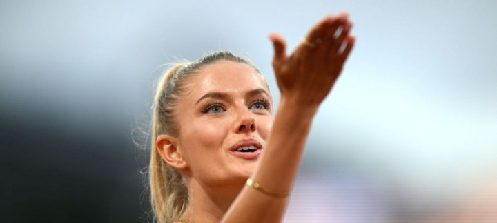 Aparitie inedita pentru "cea mai sexy atleta din lume". Echipamentul cu care nemtoaica a avut curaj sa apara in competitie Aparitie inedita pentru "cea mai sexy atleta din lume". Echipamentul cu care nemtoaica a avut curaj sa apara in competitie