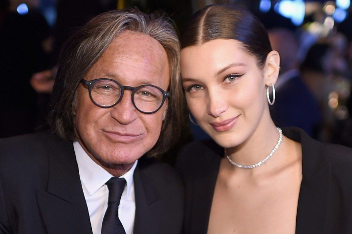 Bella Hadid a recunoscut ca i-a lipsit mult tatal ei in copilarie: „Mi-as fi dorit sa cresc alaturi de tatal meu, sa invat mai multe de la el” Bella Hadid a recunoscut ca i-a lipsit mult tatal ei in copilarie: „Mi-as fi dorit sa cresc alaturi de tatal meu, sa invat mai multe de la el”
