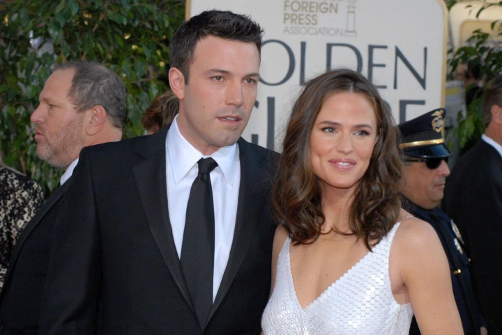 Ce facea Jennifer Garner cand fostul ei sot, Ben Affleck, se casatorea cu Jennifer Lopez Ce facea Jennifer Garner cand fostul ei sot, Ben Affleck, se casatorea cu Jennifer Lopez