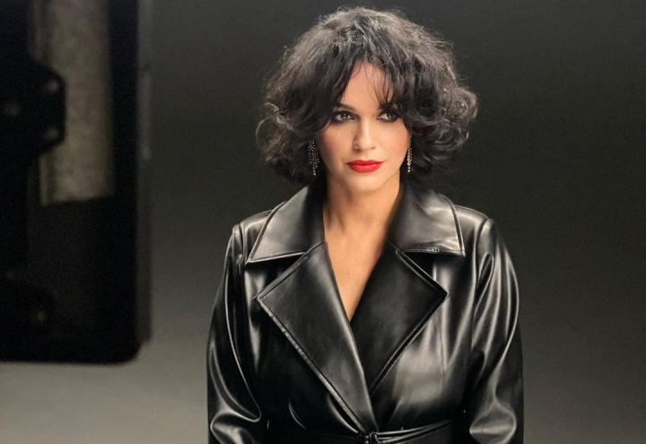 Cantareata Slava i-a daruit surorii sale un automobil de lux. Afla cat costa acesta: „O iubesc pe Lenusya si voi face totul pentru a o face fericita” - FOTO/VIDEO Cantareata Slava i-a daruit surorii sale un automobil de lux. Afla cat costa acesta: „O iubesc pe Lenusya si voi face totul pentru a o face fericita” - FOTO/VIDEO