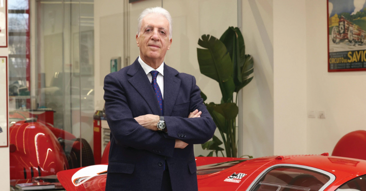 Cine este si cum arata Romina, sotia romanca de 32 de ani a miliardarului Piero Ferrari. Ii desparte o diferenta de varsta de 45 de ani - FOTO/VIDEO Cine este si cum arata Romina, sotia romanca de 32 de ani a miliardarului Piero Ferrari. Ii desparte o diferenta de varsta de 45 de ani - FOTO/VIDEO