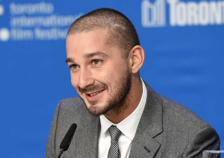 Shia LaBeouf, dezvaluiri dureroase: a fost aproape sa se sinucida dupa ce fostele iubite l-au acuzat de abuz fizic si emotional: „Aveam o arma pe masa. Nu mai voiam sa traiesc" Shia LaBeouf, dezvaluiri dureroase: a fost aproape sa se sinucida dupa ce fostele iubite l-au acuzat de abuz fizic si emotional: „Aveam o arma pe masa. Nu mai voiam sa traiesc"