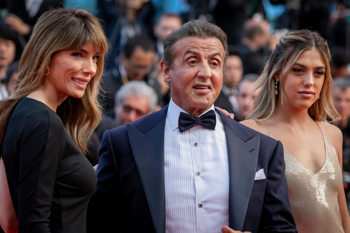 Adevaratul motiv pentru care Sylvester Stallone si Jennifer Flavin s-au despartit Adevaratul motiv pentru care Sylvester Stallone si Jennifer Flavin s-au despartit