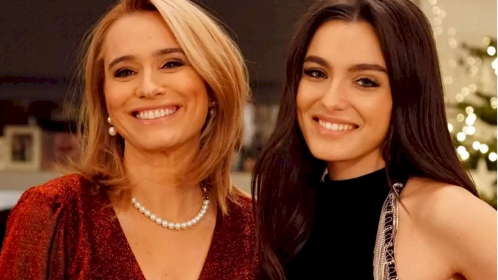 Andreea Esca, dezvaluiri despre cariera fiicei sale, Alexia Eram: „Este pasionata de ceea ce face” Andreea Esca, dezvaluiri despre cariera fiicei sale, Alexia Eram: „Este pasionata de ceea ce face”