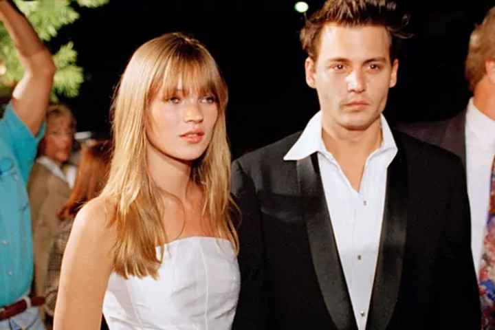 Petrecerile nesfarsite i-au distrus sanatatea. Kate Moss, adevarul despre programul pe care l-a urmat pentru a se vindeca Petrecerile nesfarsite i-au distrus sanatatea. Kate Moss, adevarul despre programul pe care l-a urmat pentru a se vindeca