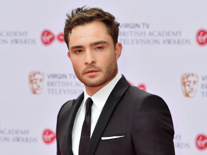 Ed Westwick are o noua iubita! Vezi cine este si cat de bine arata aleasa inimii sale - FOTO