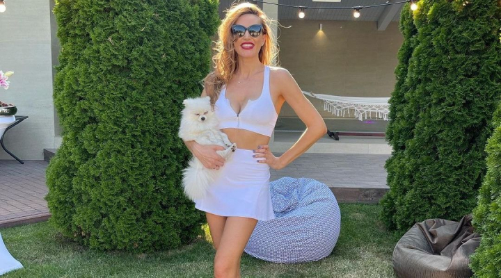 A avut o vara colorata si plina de amintiri frumoase! Chiar daca are un grafic super incarcat, Tatiana Heghea a reusit sa le faca pe toate, inclusiv si sa lanseze o noua melodie, in colaborare cu Jucatoru: „Ma uit in urma si inteleg ca totul e posibil” - VIDEO A avut o vara colorata si plina de amintiri frumoase! Chiar daca are un grafic super incarcat, Tatiana Heghea a reusit sa le faca pe toate, inclusiv si sa lanseze o noua melodie, in colaborare cu Jucatoru: „Ma uit in urma si inteleg ca totul e posibil” - VIDEO