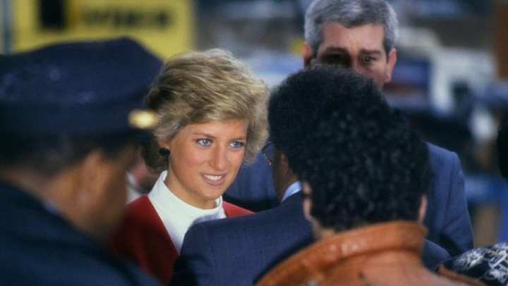 Lista surprinzatoare a celebritatilor care au avut dosare la FBI Lista surprinzatoare a celebritatilor care au avut dosare la FBI