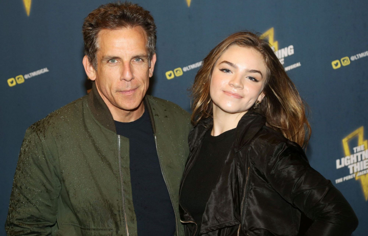 Ben Stiller - aparitie surprinzatoare la premiile Emmy 2022. Actorul a venit alaturi de fiica sa, Ella Olivia - FOTO Ben Stiller - aparitie surprinzatoare la premiile Emmy 2022. Actorul a venit alaturi de fiica sa, Ella Olivia - FOTO