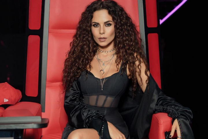 Nastya Kamenskih este insarcinata? Interpreta a publicat pe retelele de socializare un filmulet in care se poate observa burtica rotunjita - FOTO Nastya Kamenskih este insarcinata? Interpreta a publicat pe retelele de socializare un filmulet in care se poate observa burtica rotunjita - FOTO