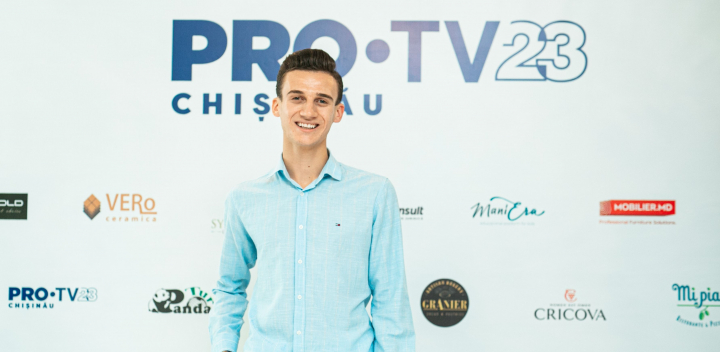 La implinirea a 23 de ani, PRO TV a organizat un eveniment cu persoane publice si artisti. Vezi cum Gabriel Nebunu si-a felicitat televiziunea sa preferata: „Multumesc ca ma transmiteti oamenilor de acasa in cea mai frumoasa ipostaza ”- VIDEO La implinirea a 23 de ani, PRO TV a organizat un eveniment cu persoane publice si artisti. Vezi cum Gabriel Nebunu si-a felicitat televiziunea sa preferata: „Multumesc ca ma transmiteti oamenilor de acasa in cea mai frumoasa ipostaza ”- VIDEO