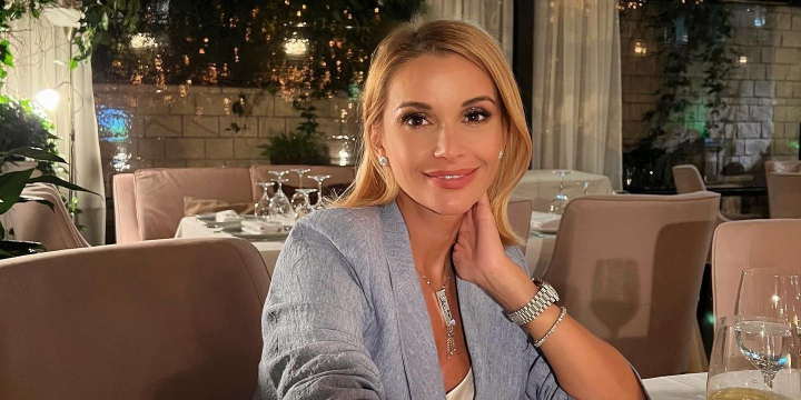 Olga Orlova este insarcinata! Vedeta in varsta de 44 de ani a publicat in mediul online un filmulet cu burtica sa bine conturata: „Miracolele se intampla daca crezi in ele” - VIDEO