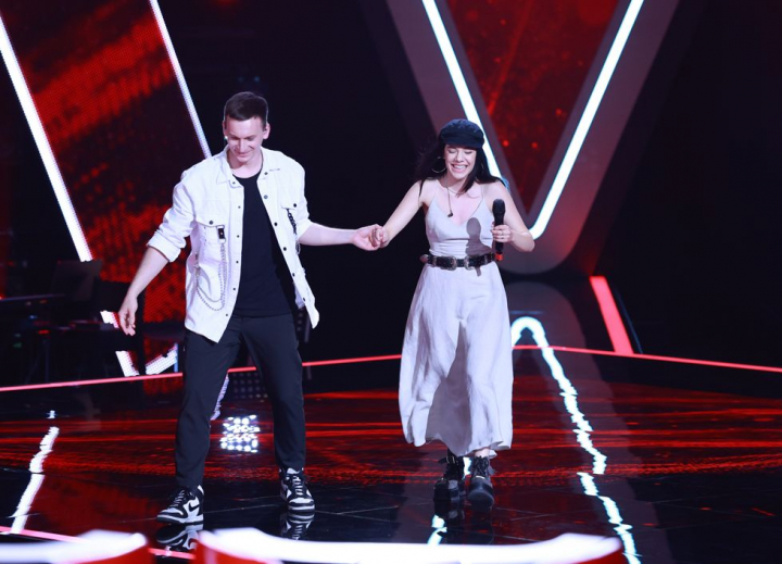 „Circul asta care se face acum, pentru tine se face”. Antrenorii de la Vocea Romaniei s-au luptat sa o atraga pe Smaranda Marian in echipa lor - VIDEO „Circul asta care se face acum, pentru tine se face”. Antrenorii de la Vocea Romaniei s-au luptat sa o atraga pe Smaranda Marian in echipa lor - VIDEO