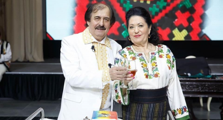 Maestrul Nicolae Botgros a organizat un concert de suflet, dedicat raposatei sale sotii, Lidia Bejenaru. Vezi cine a evoluat in cadrul spectacolului: „Ne-a fost o colega de zeci de ani si ii simtim pierderea” - VIDEO Maestrul Nicolae Botgros a organizat un concert de suflet, dedicat raposatei sale sotii, Lidia Bejenaru. Vezi cine a evoluat in cadrul spectacolului: „Ne-a fost o colega de zeci de ani si ii simtim pierderea” - VIDEO