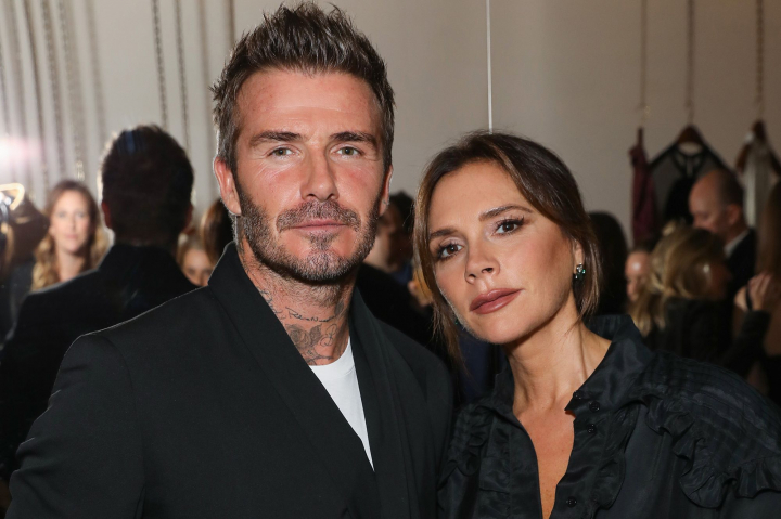 Probleme in paradis? Victoria Beckham si-a sters tatuajul cu initialele sotului sau Probleme in paradis? Victoria Beckham si-a sters tatuajul cu initialele sotului sau
