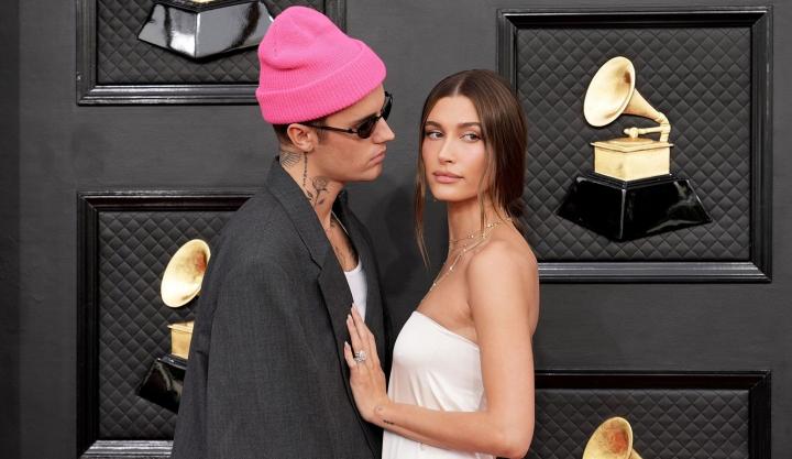 Hailey Bieber a vorbit deschis despre viata ei sexuala cu Justin. Vezi ce dezvaluiri a facut modelul - VIDEO