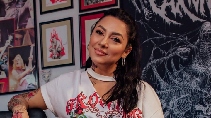 Andra, de nerecunoscut in cele mai noi imagini: tatuata, imbracata in fusta mini de piele, e mai indrazneata ca niciodata! Andra, de nerecunoscut in cele mai noi imagini: tatuata, imbracata in fusta mini de piele, e mai indrazneata ca niciodata!