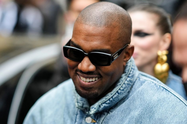 Kim Kardashian, Vinetrria sau Julia Fox? Kanye West - vazut in compania fostei sale iubite - FOTO